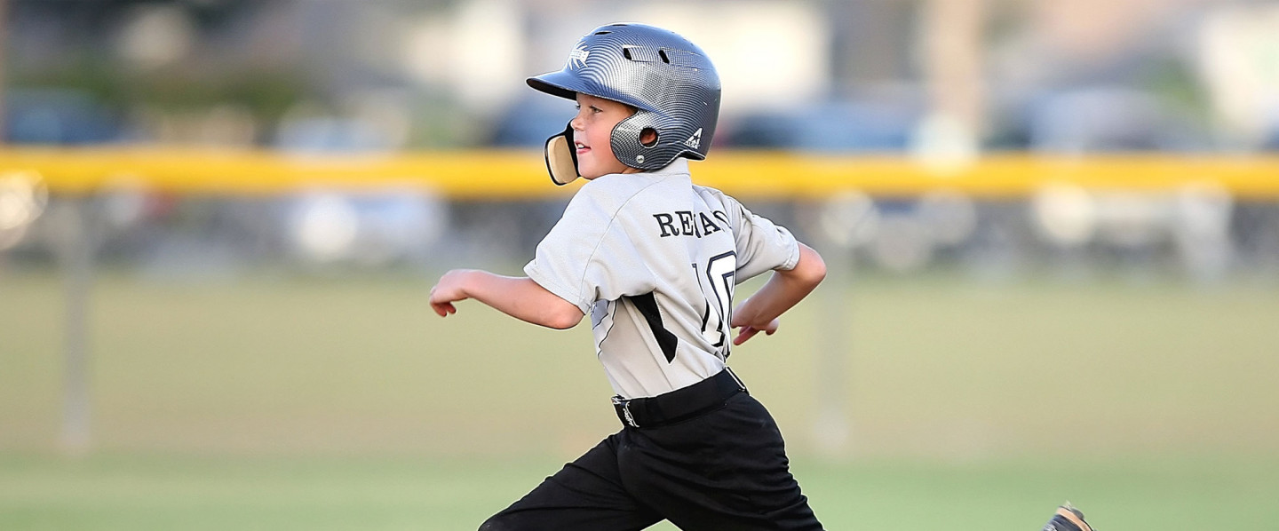 It's Time to Register for Softball, Baseball and T-Ball!